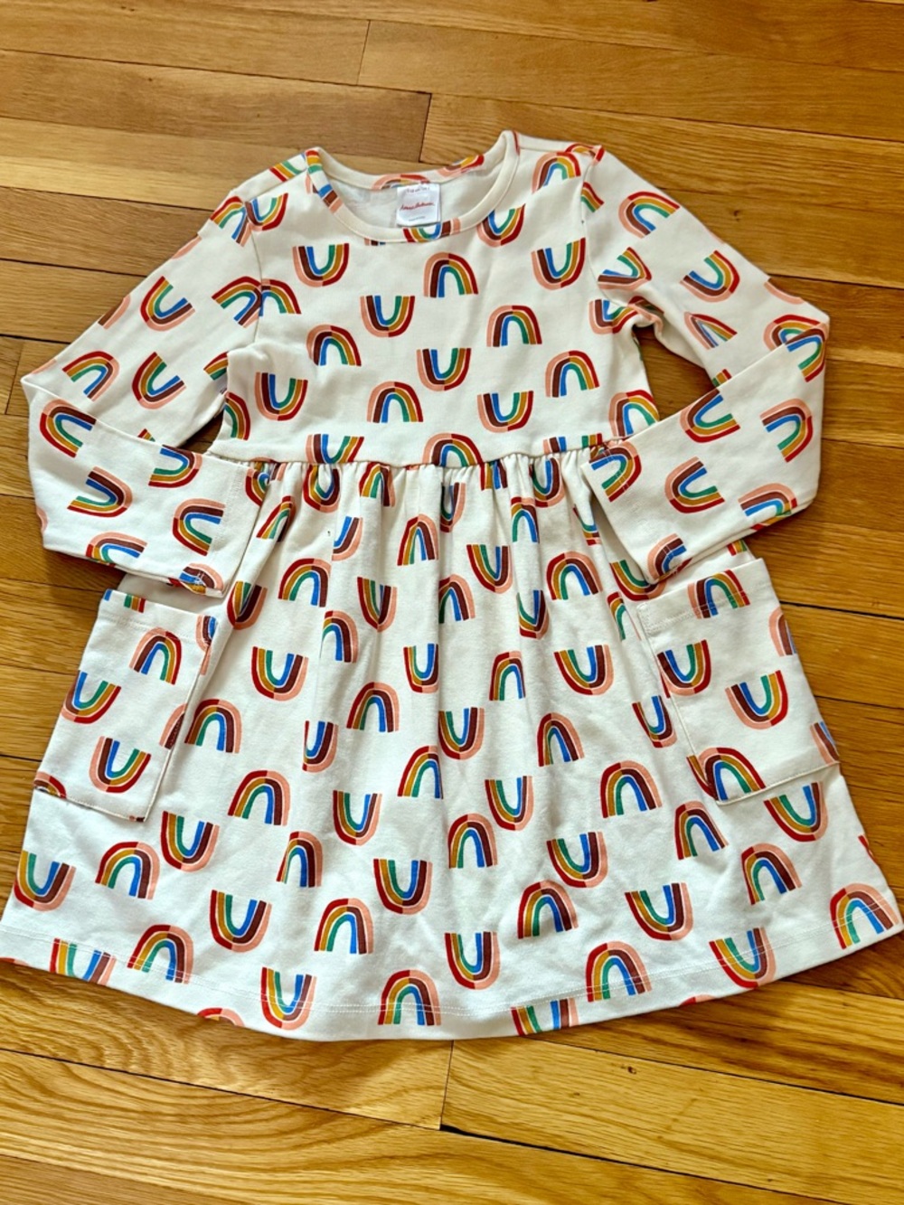 Hanna Andersson 110/5 Long Sleeve Rainbow Print Pocket Dress 100% Organic Cotton